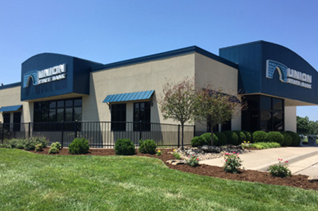 Commercial building with Union State bank awnings