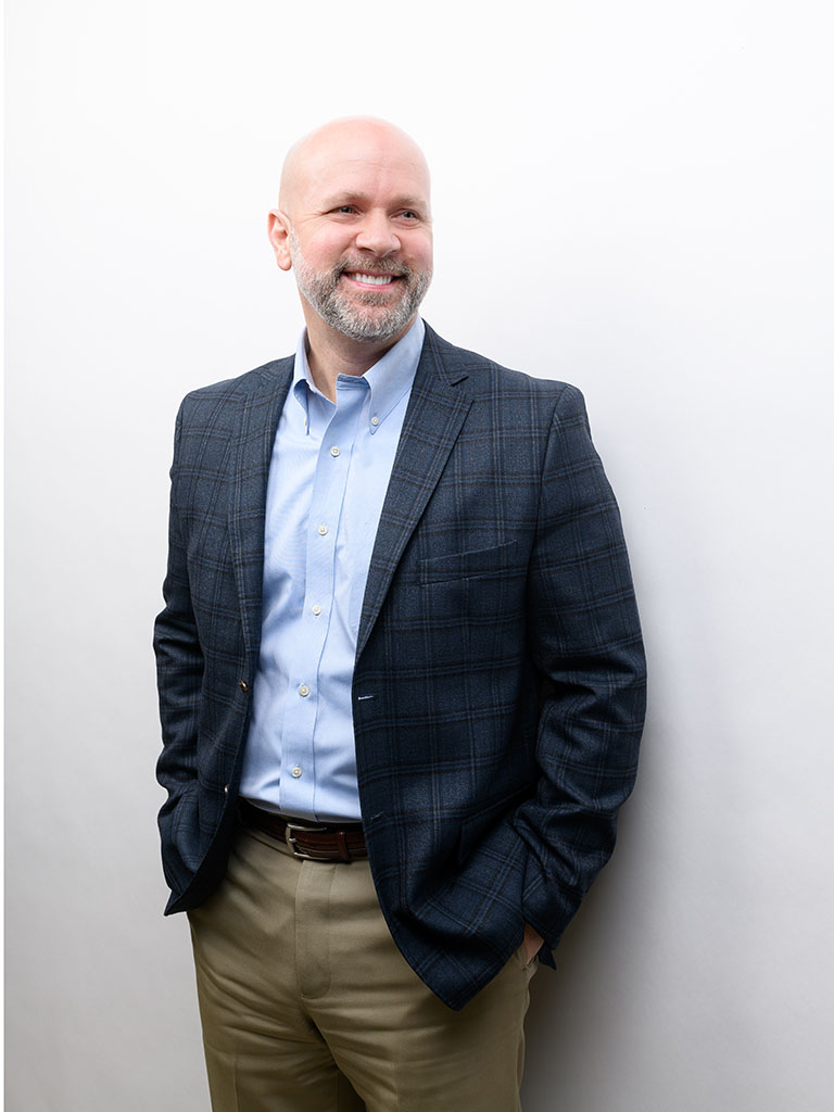 Alex Davenport, Mortgage Lender