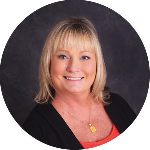 Photo of loan officer Nicole Croaker