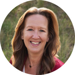 Photo of Loan Officer Robyn Barta