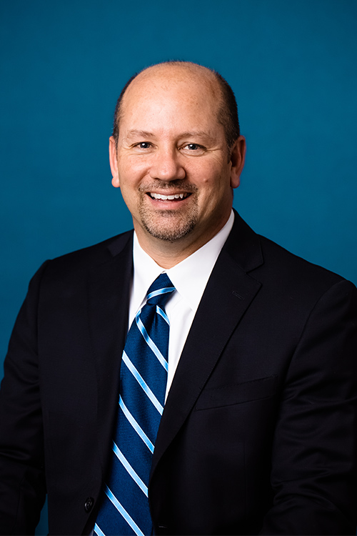 Image of Eric Kurtz in business attire