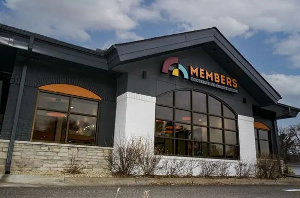 Members Cooperative Credit Union in North Branch MN